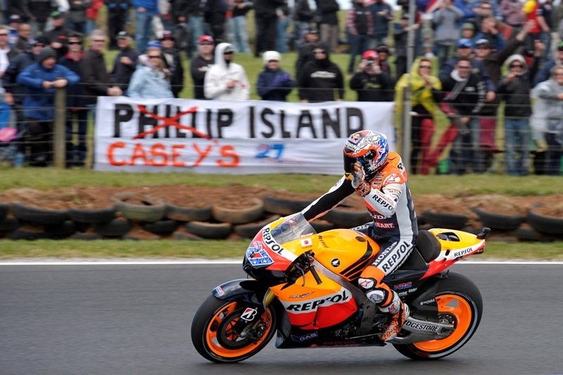 Ο Στόνερ στο πάνθεον των MotoGP (photos+video)