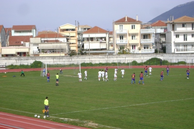 Δύο απουσίες στη Δόξα Πειραιά