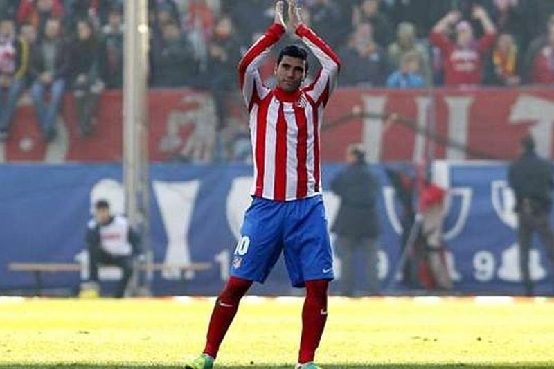 Θέλει τρόπαια ο Ρέγιες