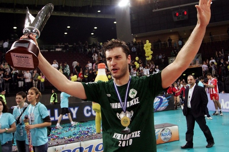 Στηρίζει Ντονά και ο ΠΣΑΠ