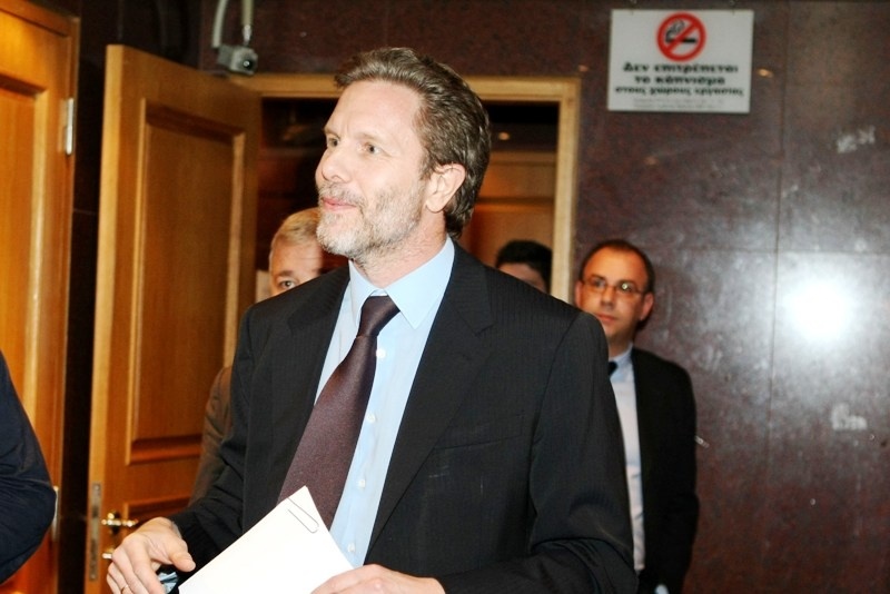 Γερουλάνος: «Δεν αλλάζει νόμο η διάταξη»