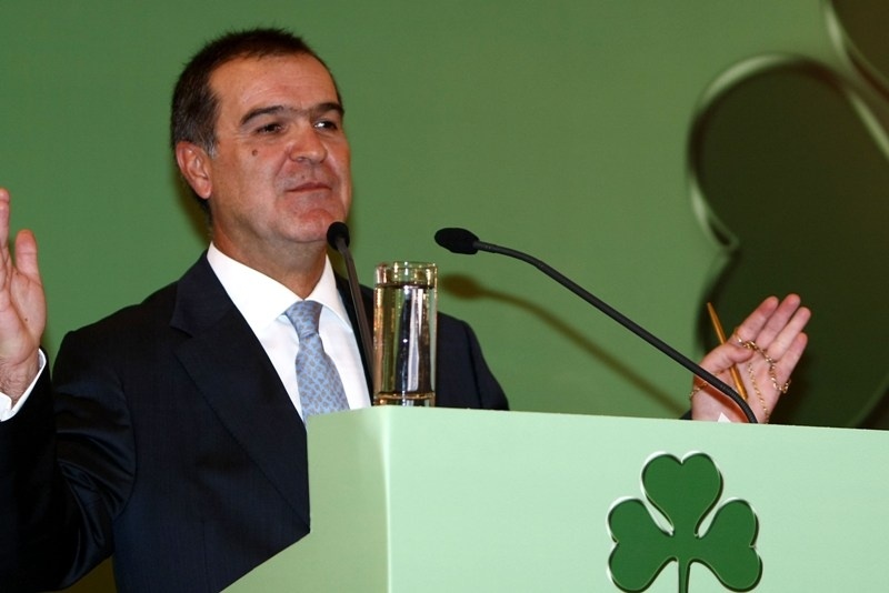 Πρόθυμος να βοηθήσει ο Βγενόπουλος