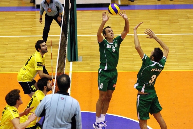 Καζάζης: «Ο Ψάρρας είναι δυστυχισμένος»