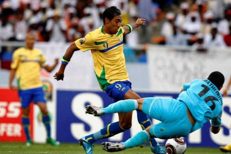 Εύκολα η Γκαμπόν