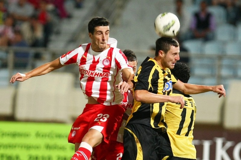 «Μάχες» σε «Πλατεία» και Ηράκλειο, «μονόδρομος» σε Φάληρο