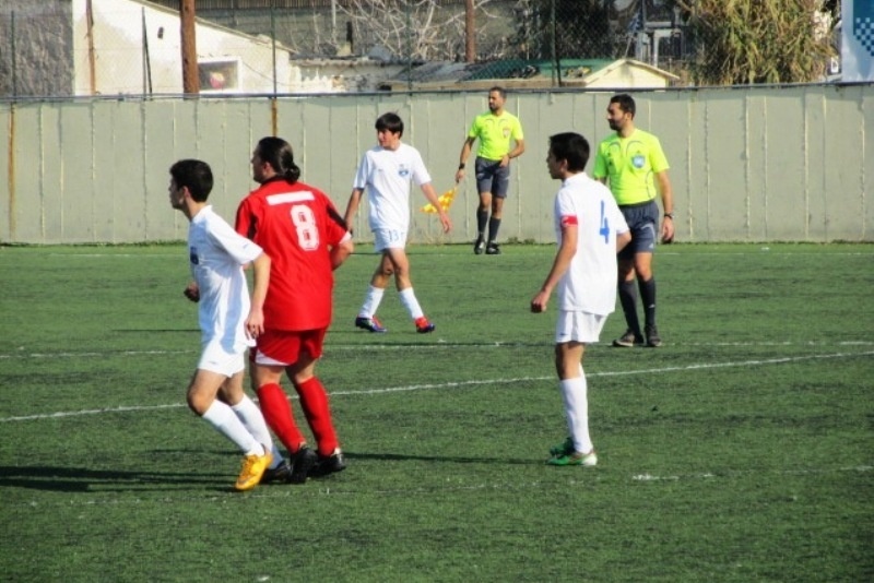Δανεικά… στη Λαμπερή ο Ελευσινιακός
