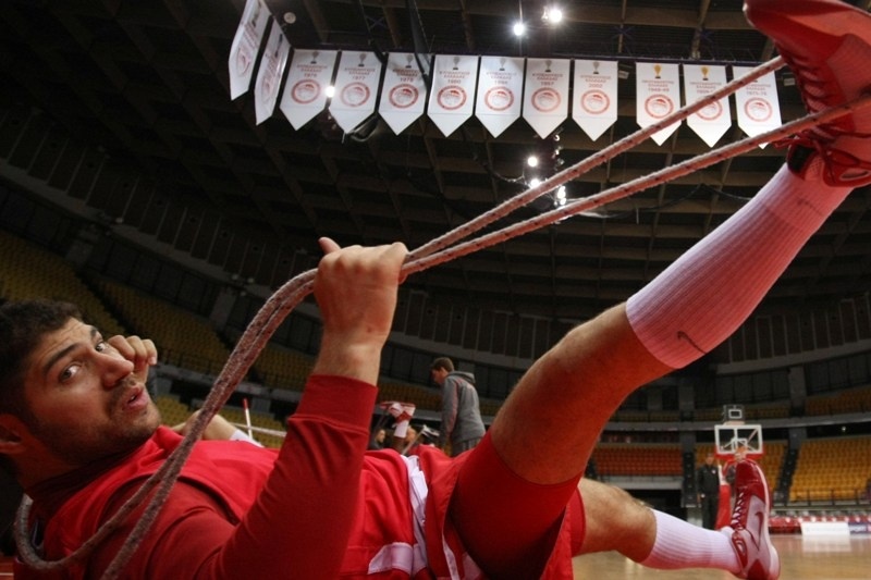 Πάει πίσω του Βασιλόπουλου