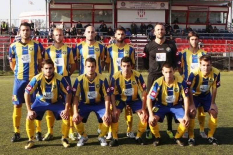 Χωρίς δύο στη Ζάκυνθο