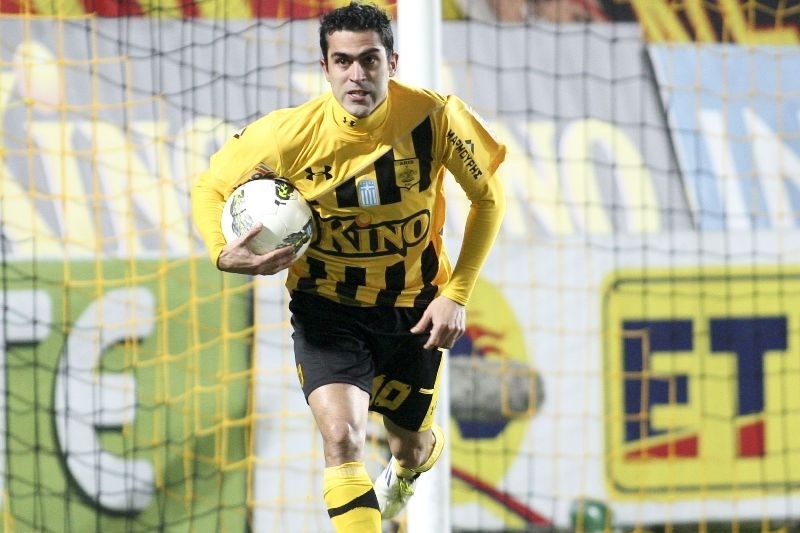 Ο Μιχαλήτσος βραβεύει τον Καστίγιο!