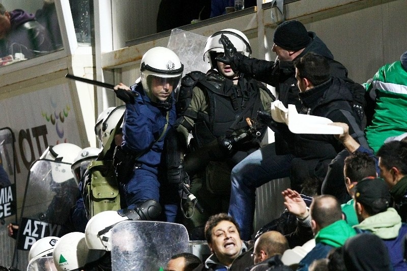 Προσαγωγές στη Λιβαδειά