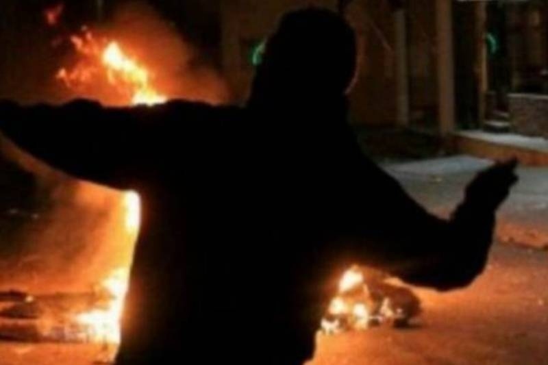 Επιτέθηκαν σε σύνδεσμο του Άρη στις Συκιές