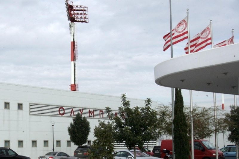 Παραμένει… στο Ρέντη ο Ολυμπιακός