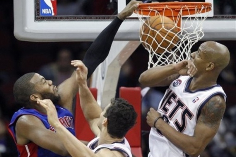 Με Μονρό... τρία σερί οι Πίστονς