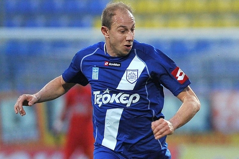 Αποθεώθηκε ο Σκούφαλης στη Νέα Σμύρνη