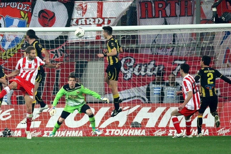 Για Φάληρο και Ηράκλειο