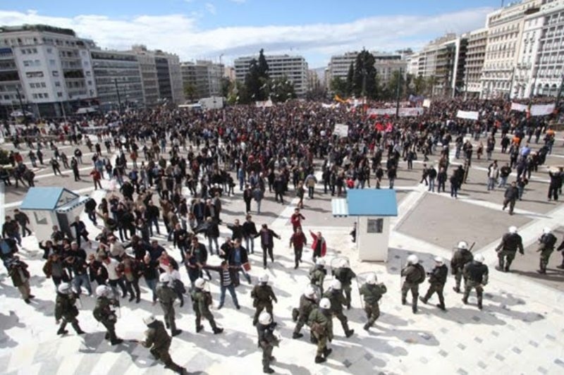 Επεισόδια στην Πλατεία Συντάγματος