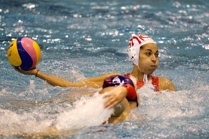 Πήρε κεφάλι και πάλι η Αντωνάκου