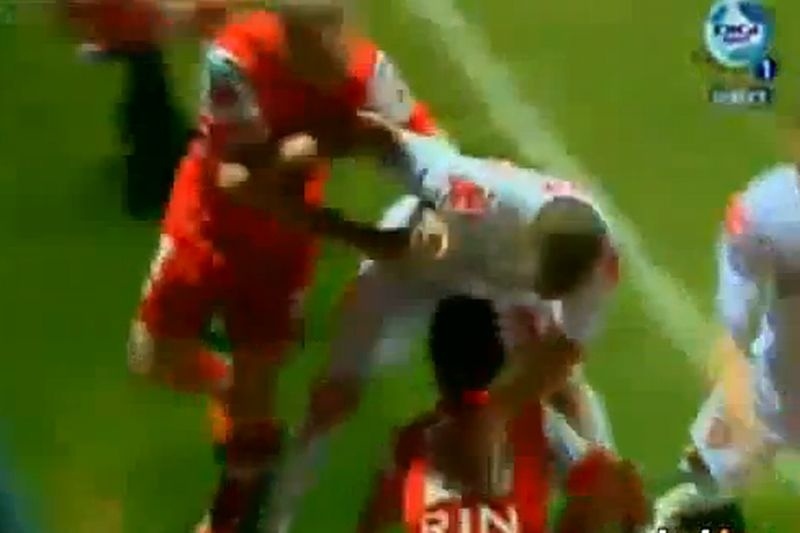 Πού να έπαιζαν και επίσημο! (video)