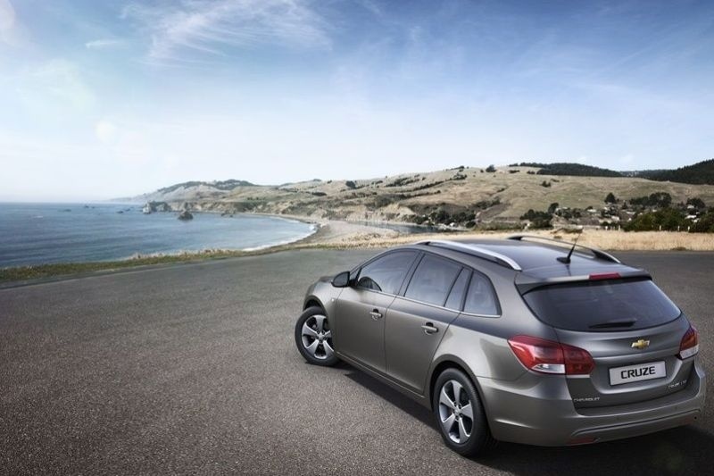 Πρεμιέρα του Cruze SW στην έκθεση της Γενεύης