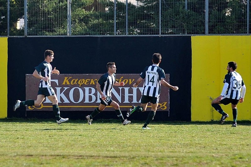 Πριόνας: «Στο χειρότερο γήπεδο...»