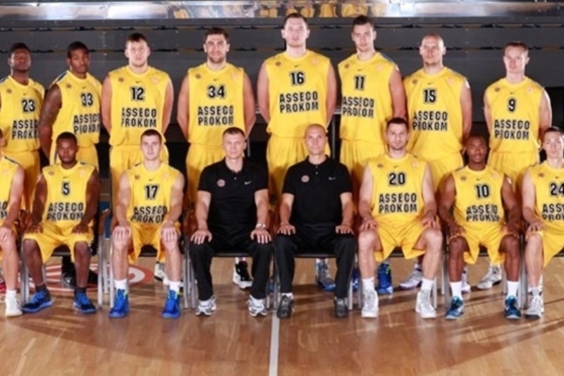 Το σήκωσε η Τρεφλ