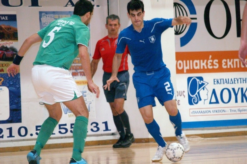 Διακοπή στο ντέρμπι της σάλας, ελλείψει γιατρού!