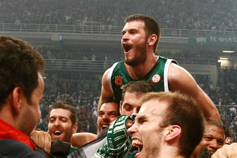 Φώτσης: «Ευχαριστώ για όλες τις στιγμές»