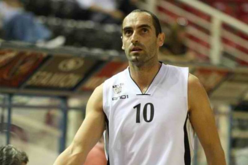 Προχωρημένες επαφές με Άλμπα ο Καλαμπόκης