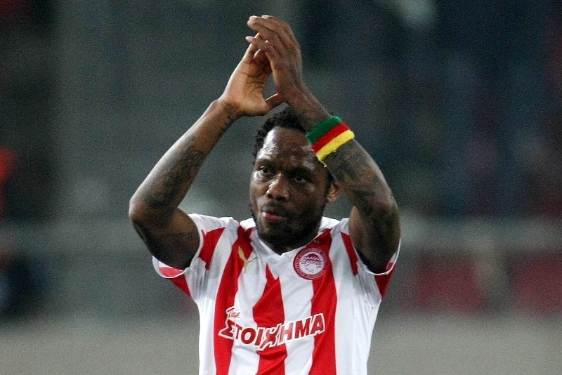 Πέταξε για Παρίσι ο Μακούν