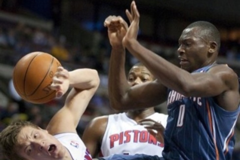 Εύκολα οι Πίστονς τους Μπόμπκατς