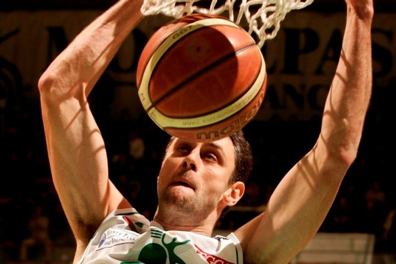 Ρες: «Διαφορετικός ο φετινός Ολυμπιακός»