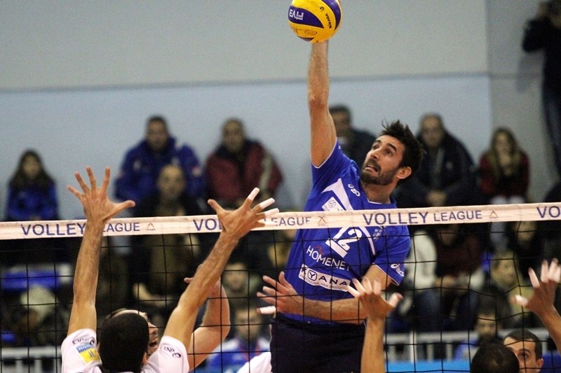 Ένταση και «συγγνώμη» από Σμαραγδή