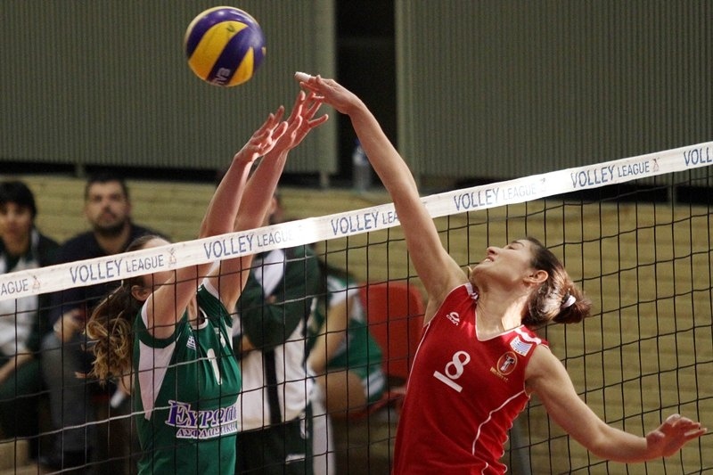 Εκκρεμεί το ντέρμπι