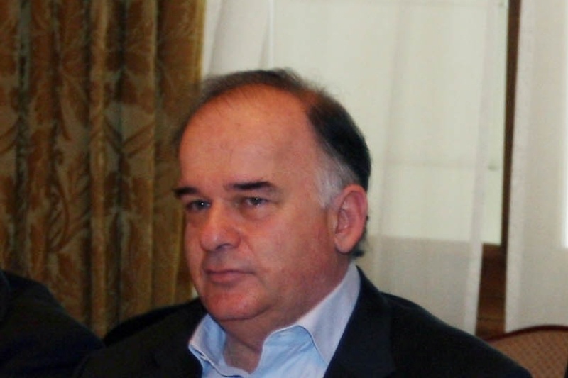 Αποδοχή από Παππά και Νοτιά