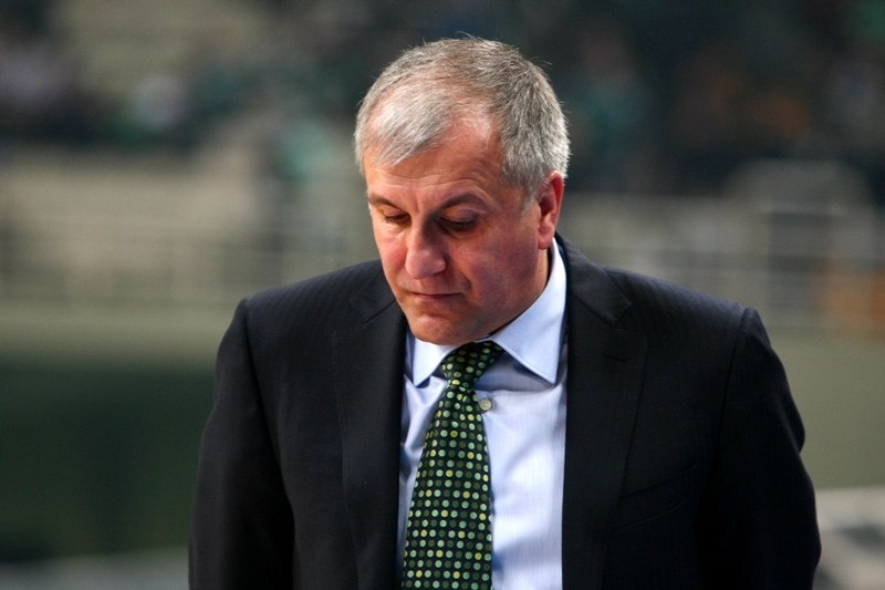 Ομπράντοβιτς: «Υποχρεωμένοι να κοιτάξουμε το Μαρούσι»