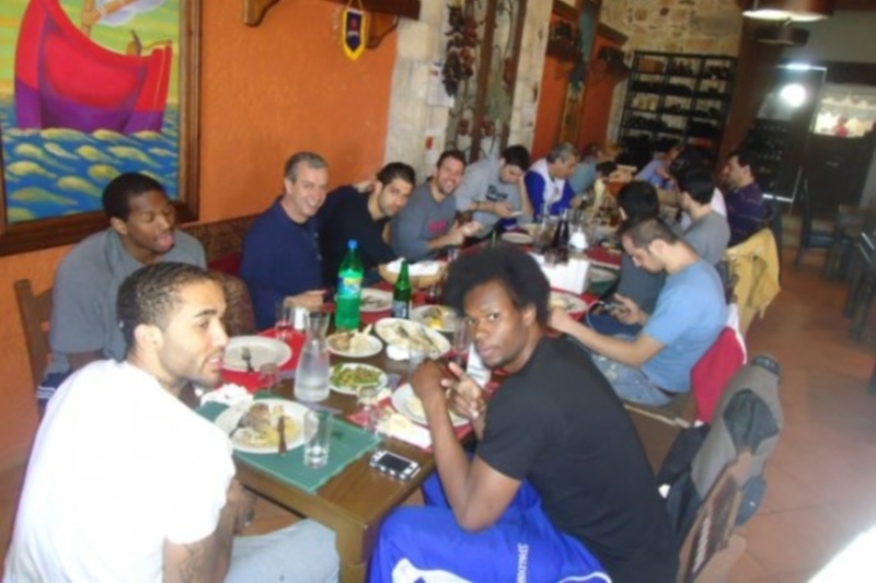 Συγχαρητήριο γεύμα στον ΑΓΟΡ