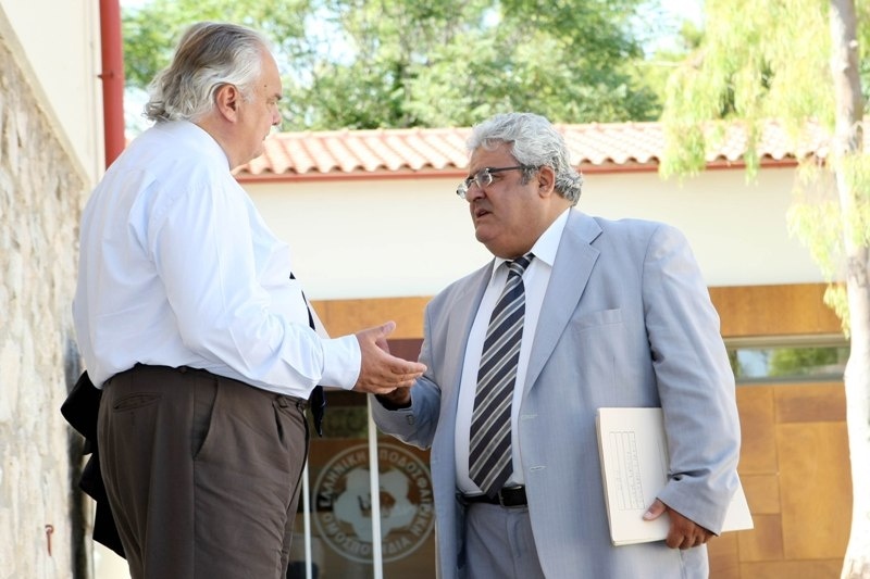 Μανταδάκης: «Αιμορραγία τα πρόστιμα για τον ΟΦΗ»