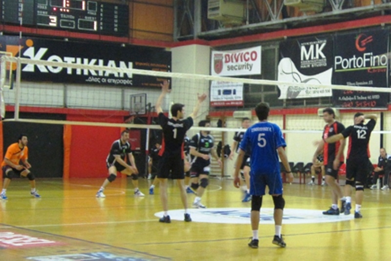 «Τρίποντα» για τους πρωτοπόρους Νίκη και Μίλωνα