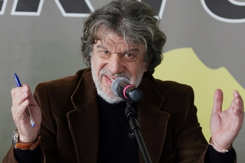 Ψάχνουν λύσεις στην ΑΕΚ