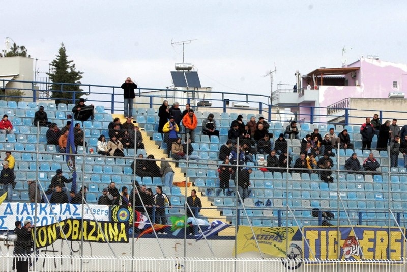 Με κόσμο ο Αστέρας στο Περιστέρι