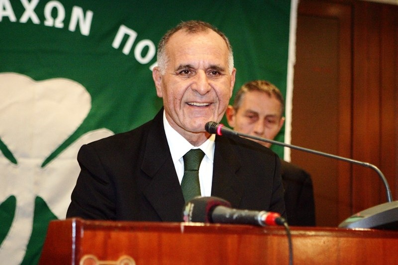 Κωνσταντίνου: «Να βγουν μπροστά οι μέτοχοι»