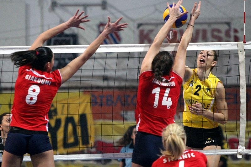 Ελεύθερη είσοδος για γυναίκες και παιδιά