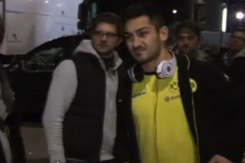 Οταν σε ξεχνούν στο γήπεδο... (video)