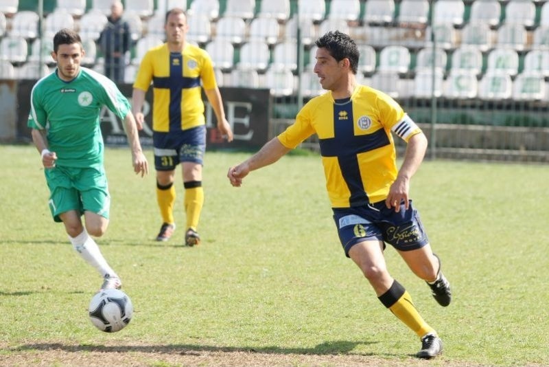 Λουτσιάνο: «Ίδια απόδοση και εντός»