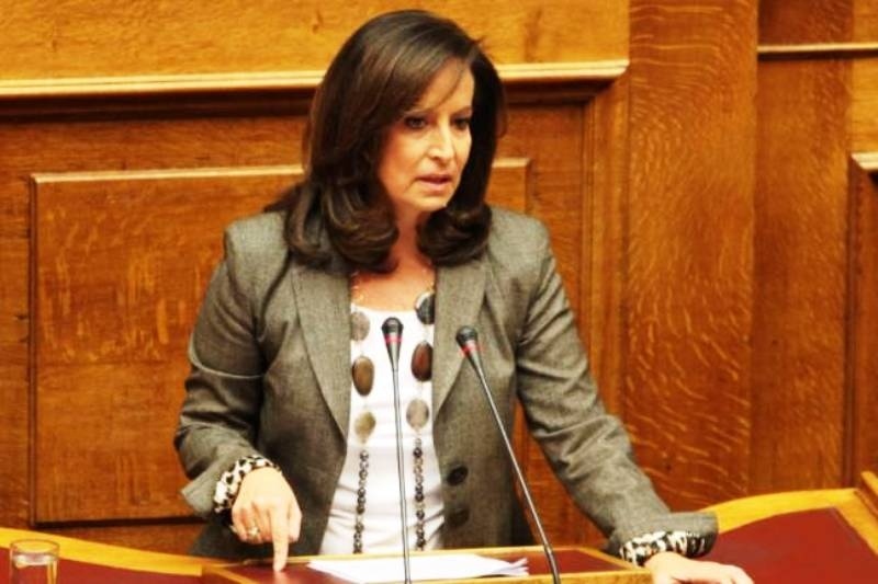 Διαμαντοπούλου: «Θλιβερή η παρέλαση»