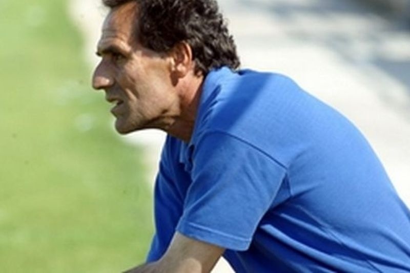 Ο Νίκος Αργυρούλης στον πάγκο του ΑΟΤ!