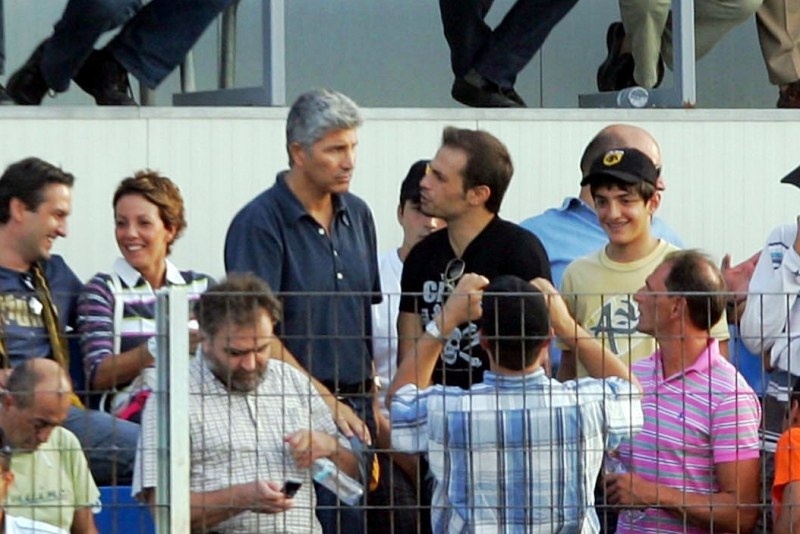 Λύση για την ΑΕΚ μέσω Ντέμη-Μανωλά έψαξε ο Μπεθάνης