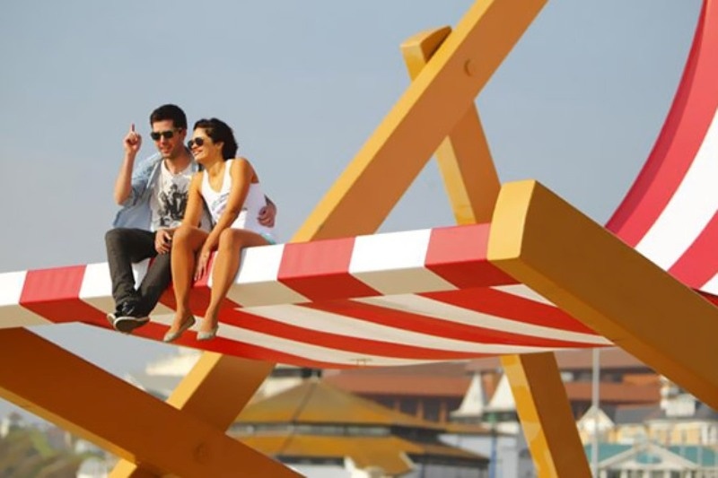 Η μεγαλύτερη ξαπλώστρα του κόσμου