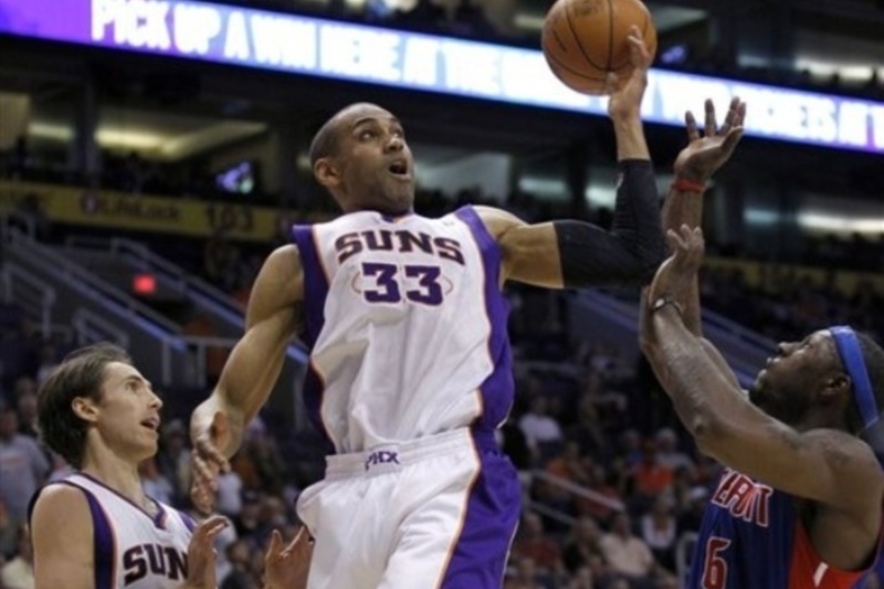 Εγχείρηση στο γόνατο ο Γκραντ Χιλ