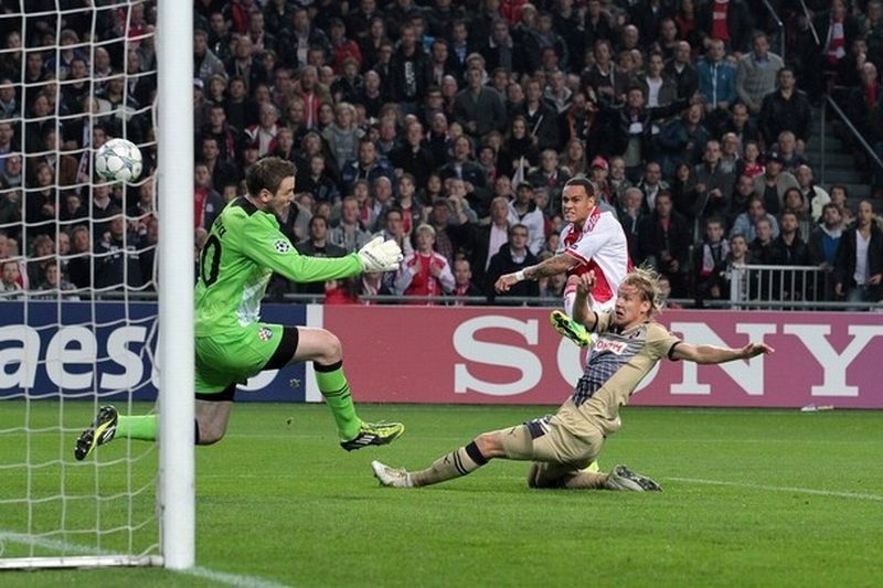 Επιστρέφει ο Φαν ντερ Βιλ